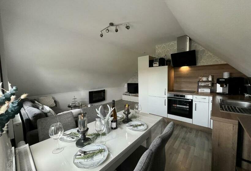 Ferienwohnung Haus Moorblick Mit Garten In Kanallage