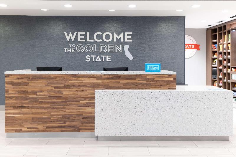 فندق Hampton Inn & Suites Santa Rosa Sonoma Wine Country