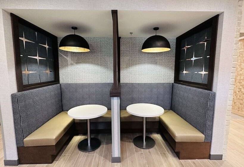 فندق Hampton Inn & Suites Weatherford