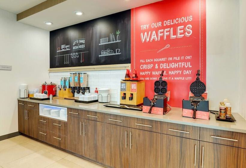 فندق Hampton Inn & Suites Weatherford