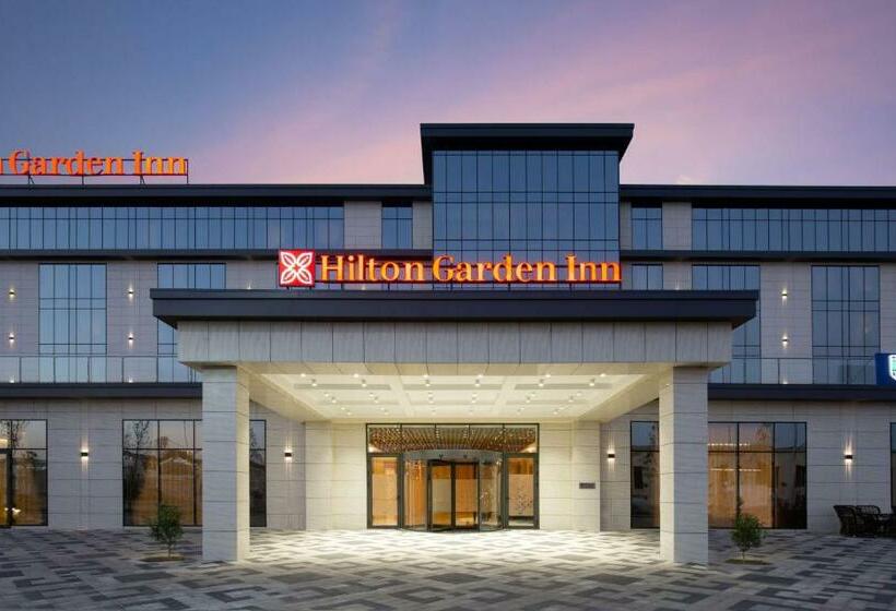 هتل Hilton Garden Inn Samarkand