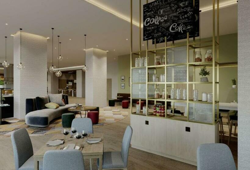 בית מלון כפרי Hilton Garden Inn Samarkand