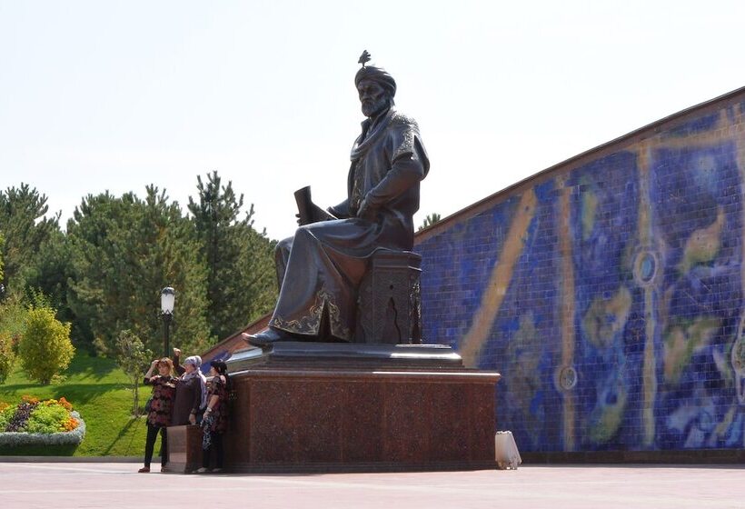 هتل Hilton Garden Inn Samarkand