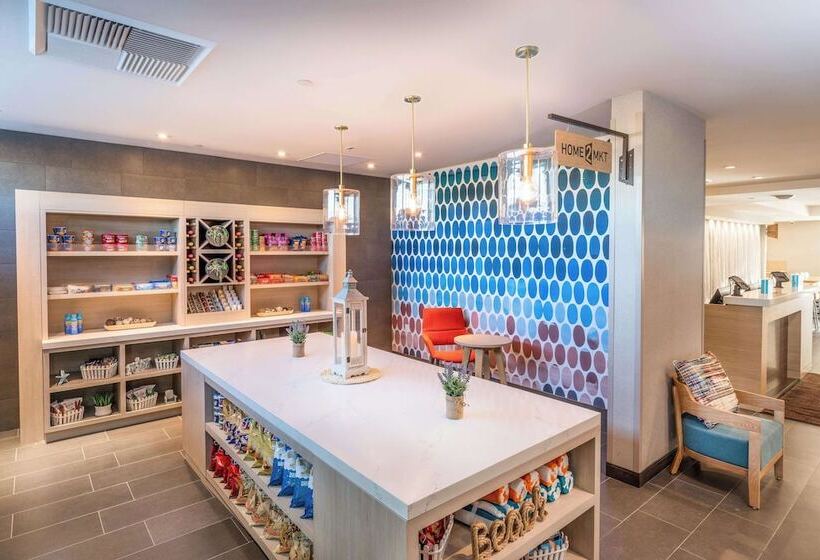 هتل Home2 Suites Lake Havasu City, Az