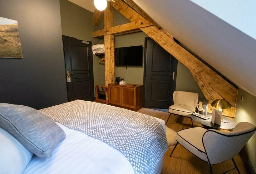 Отель Hôtel Du Cirque Et De La Cascade