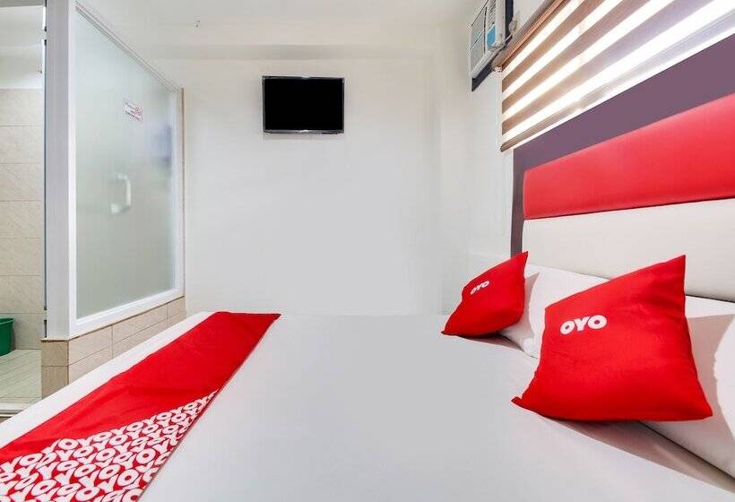 ホテル Golden Majestic Pension Inn