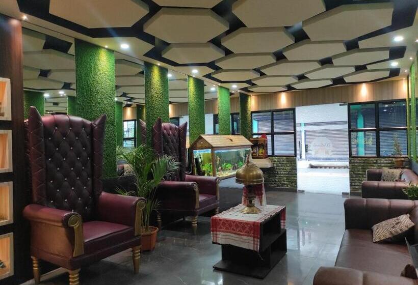 בית מלון כפרי Paradise   Biswanath Chariali