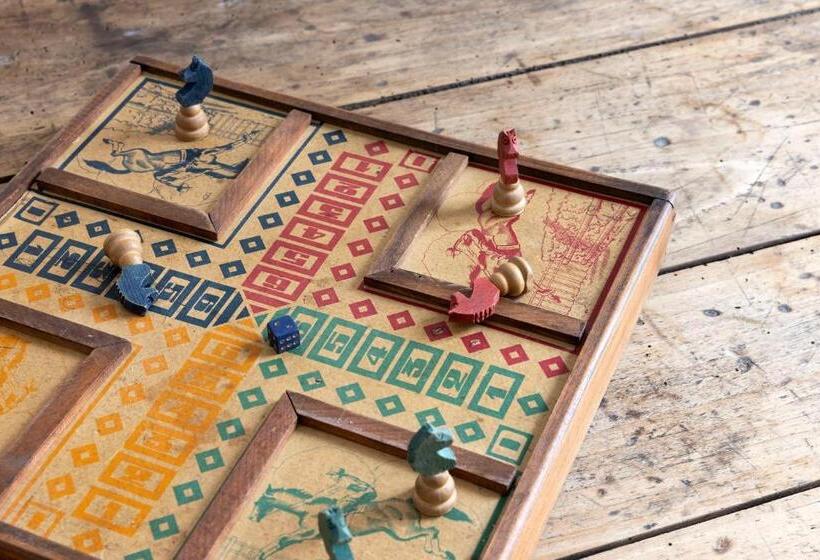 ホテル ô Plum Art Chambres De Caractère