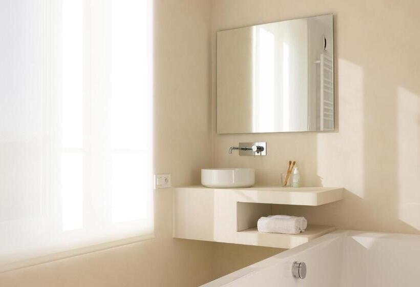 ホテル ô Plum Art Chambres De Caractère