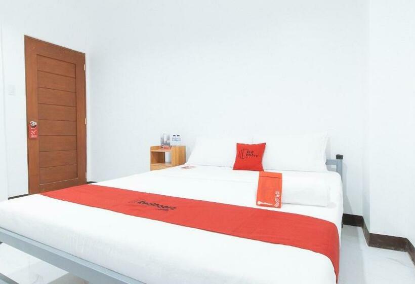 ホテル Reddoorz Plus At Palm Rise K Diving Resort Panglao Bohol