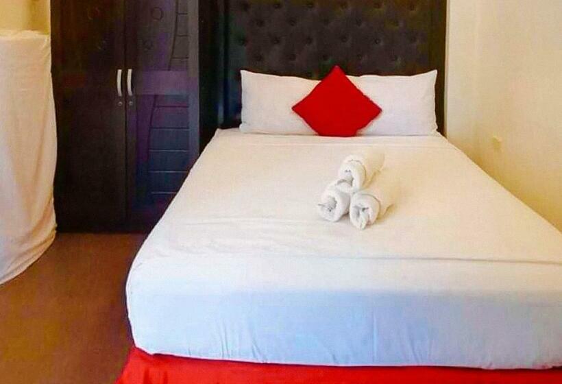 ホテル Reddoorz Plus At Palm Rise K Diving Resort Panglao Bohol