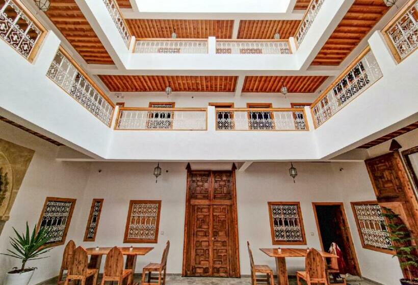 هتل Riad El Pacha