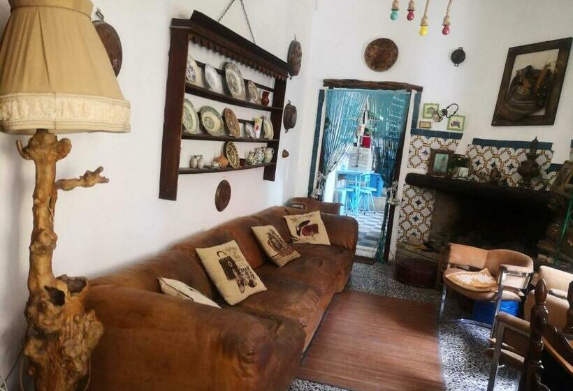 Isabel S House