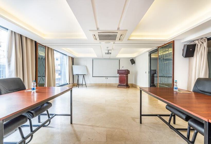 One Hotel Casablanca