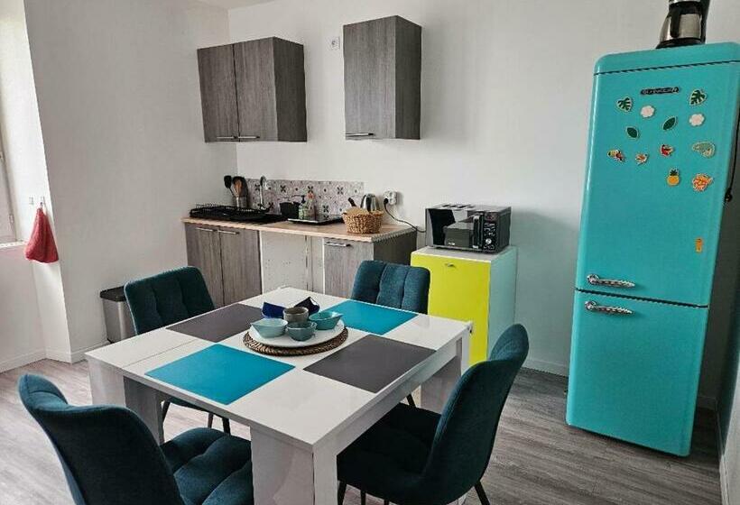 ペンション Appartement 4 Personnes Vue Mer à Santec Au Pied De La Plage Du Dossen