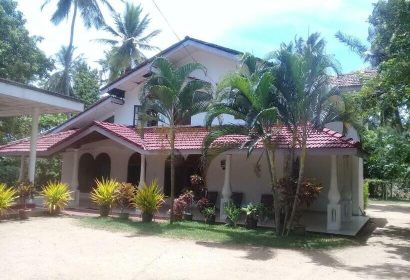 بنسيون Aruna Guest Wilpattu