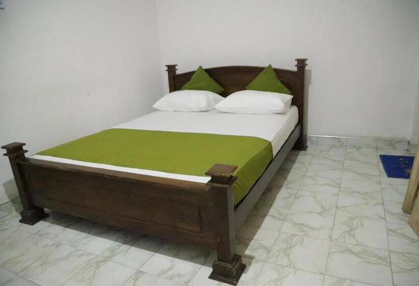 بنسيون Aruna Guest Wilpattu