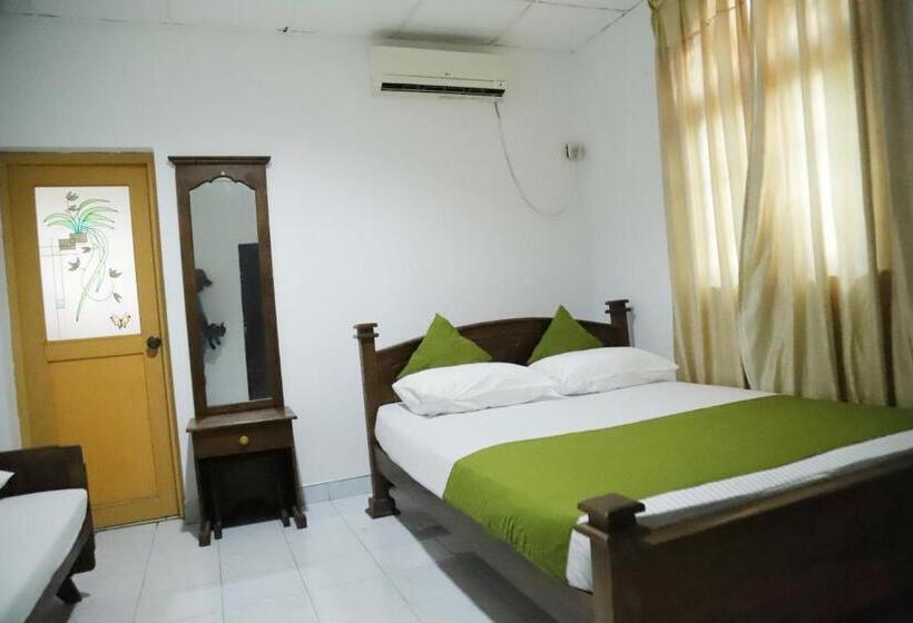 بنسيون Aruna Guest Wilpattu