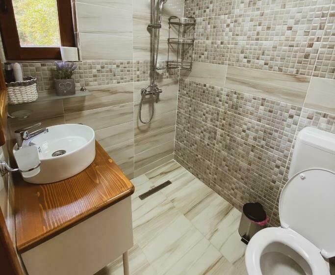 بنسيون Casa Cu Vitralii