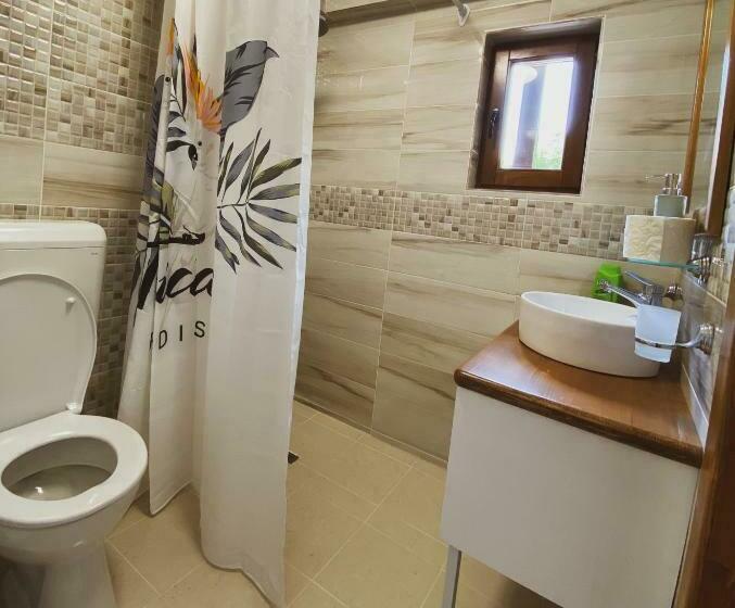 펜션 Casa Cu Vitralii