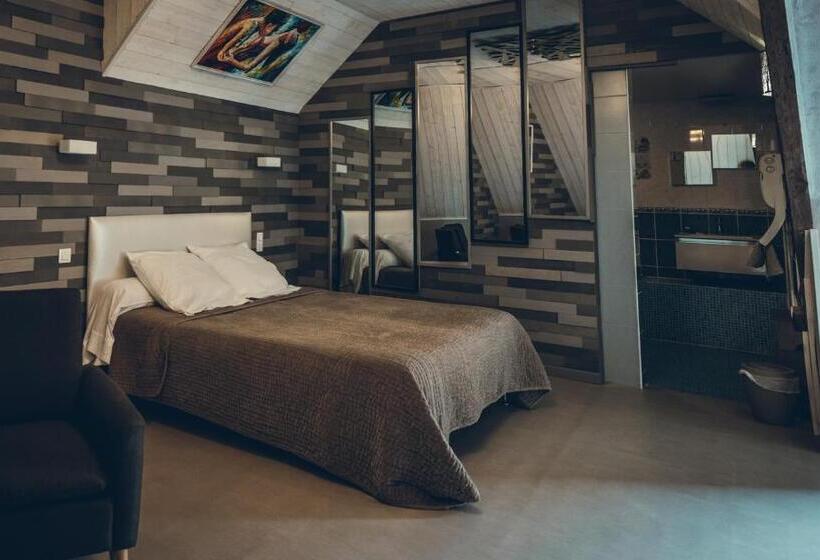 펜션 Domaine De La Ville Suzanne   Chambres D Hôtes, Roulottes Et Cabanes