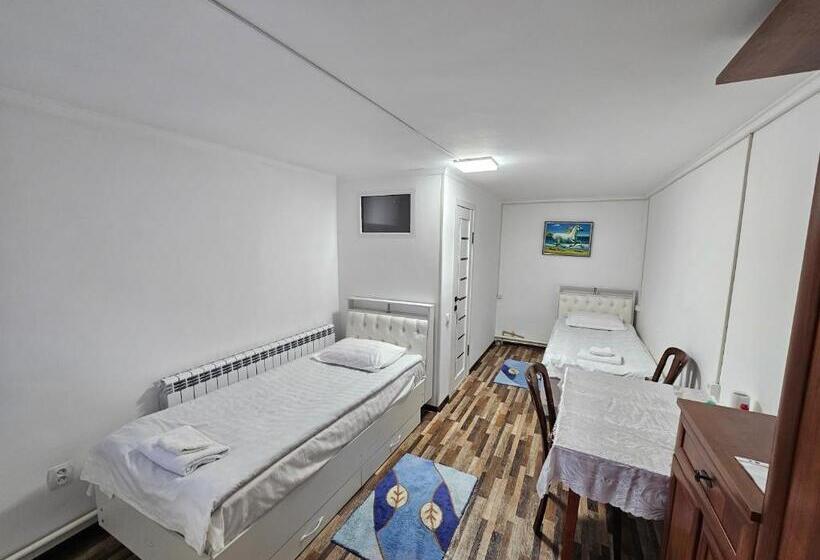 پانسیون Guest House Tenir Too