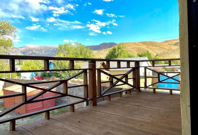 پانسیون Guest House Tenir Too