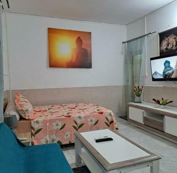 פנסיון Studios Bambo Est Sunrise