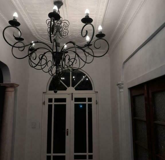 ペンション The Cradle S Rest Guest House