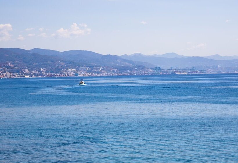 Residence Via Di Francia