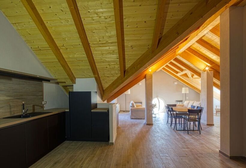 Residence Via Di Francia