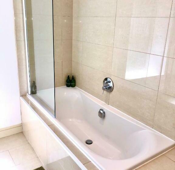 Stylish, Spacious 1 Bedroomed Maisonette In Otley