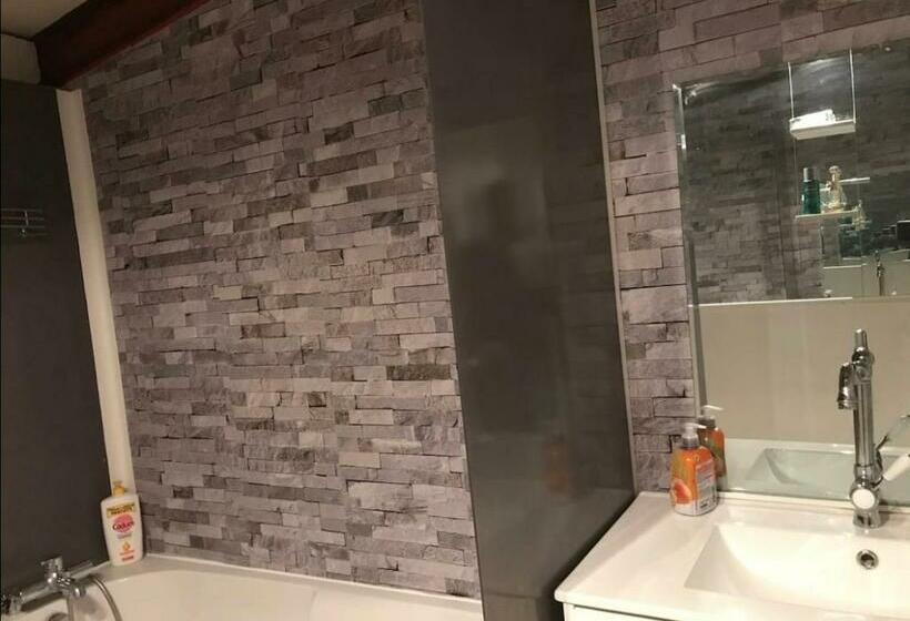 Treacy’s Résidence