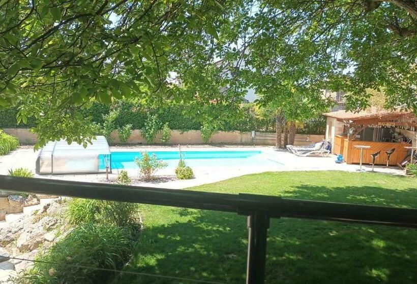 ベッドアンドブレックファースト Les Dodos De Rose