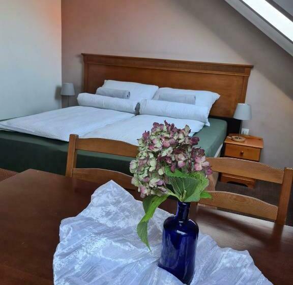 צימר Palantír Panzió