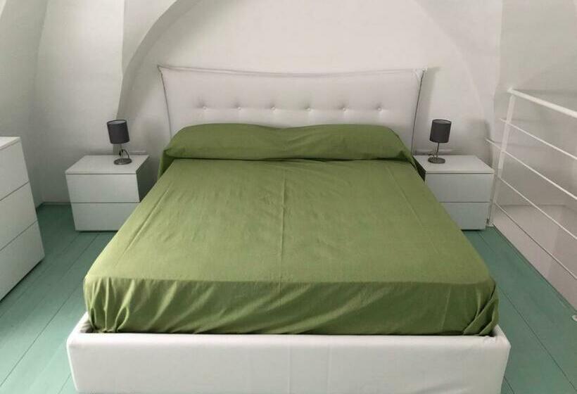 Deliziosa Casa Vacanze Con Giardino 4 Posti Letto