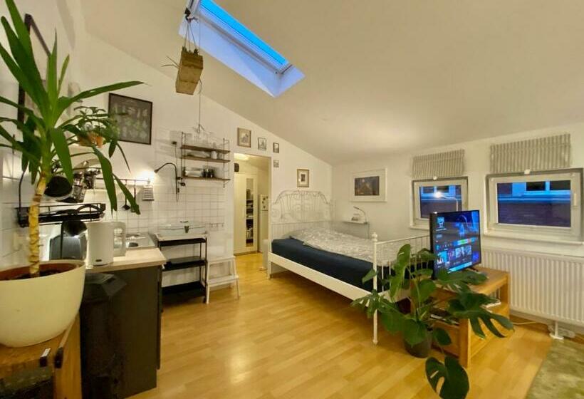 Die Remise Mit Kostenlosem Parkplatz Direkt Vor Der Tür