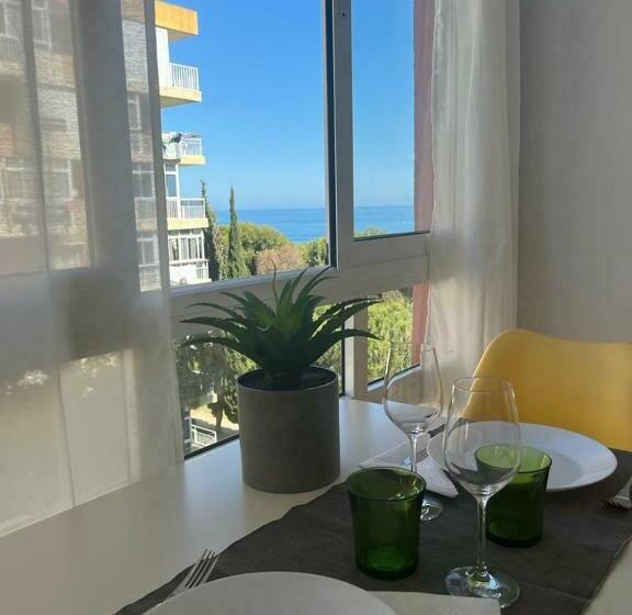 Encantador Estudio Con Piscina