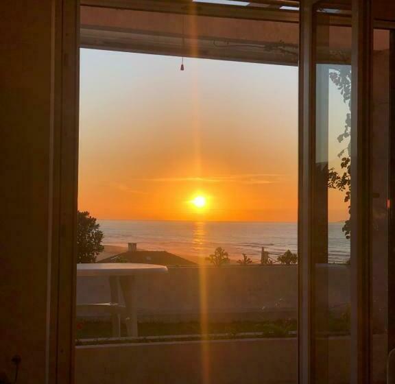 Foz   Sea View Cottage