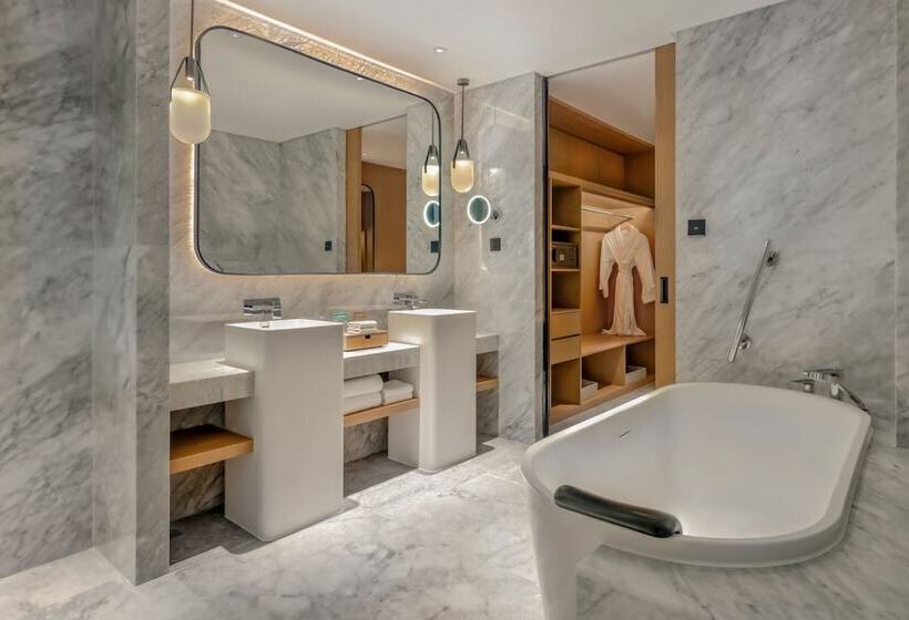 ホテル Courtyard By Marriott Foshan Gaoming