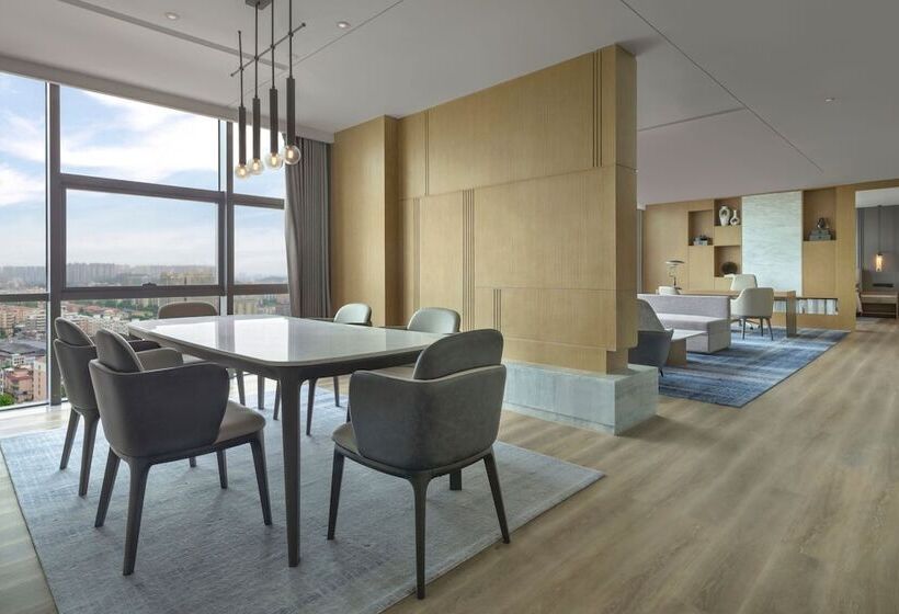 ホテル Courtyard By Marriott Foshan Gaoming