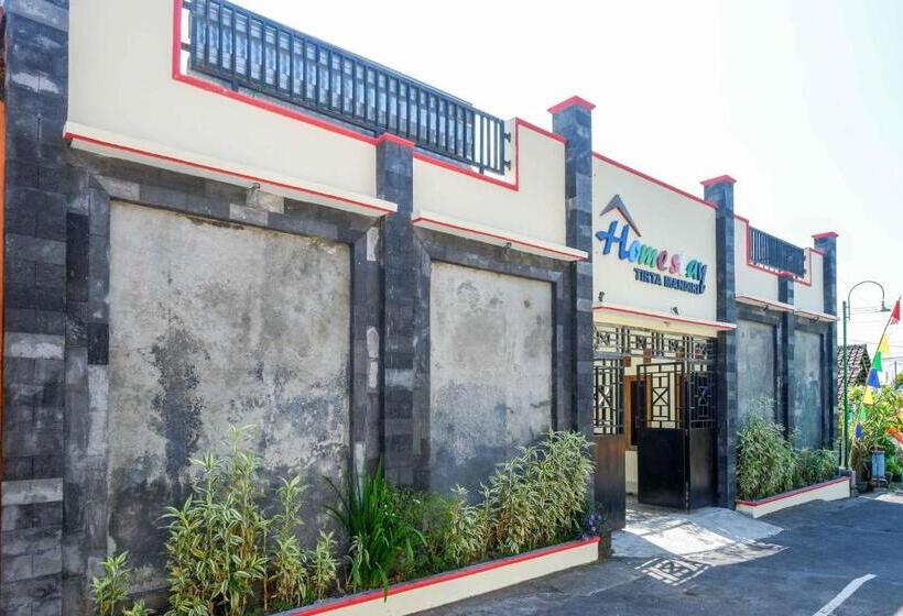 فندق Reddoorz @ Umbul Ponggok Waterpark Klaten