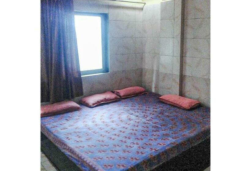 Hotel Yuvraj Palace By Wb Inn