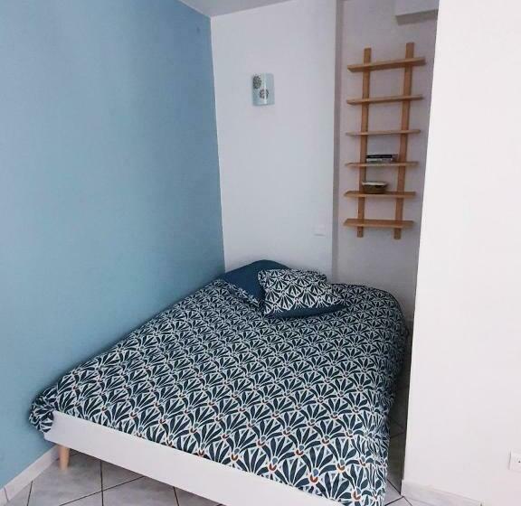 L Abrincat Studio, Centre Entre Donjon Et Vue Mont