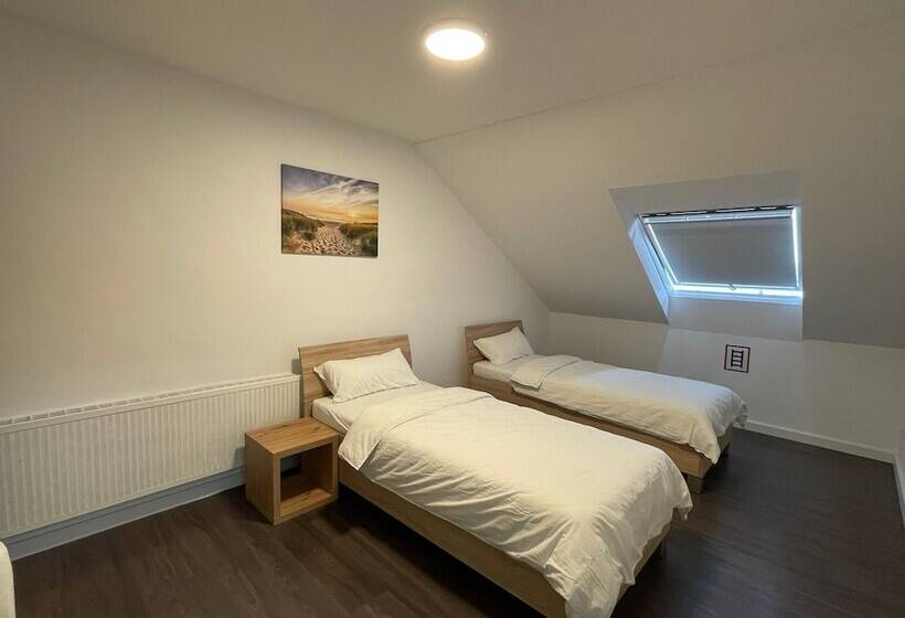 펜션 Erft Apartment