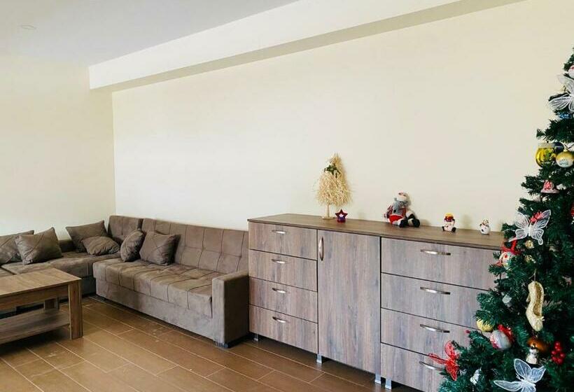 پانسیون House Near Forest