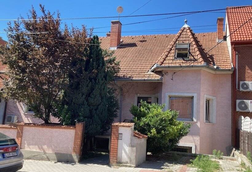 Пансион Peregrino Vendégház