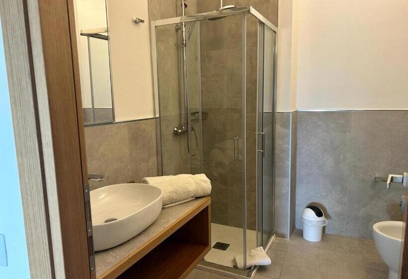 بنسيون Rooms, Affittacamere Maksim