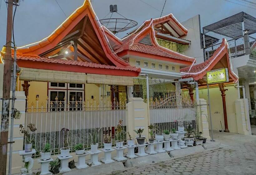 פנסיון Rumah Kost Nakula