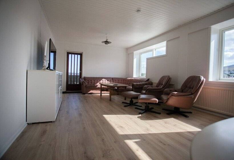 بنسيون The Bird / Guesthouse / 10 Min Walk Downtown